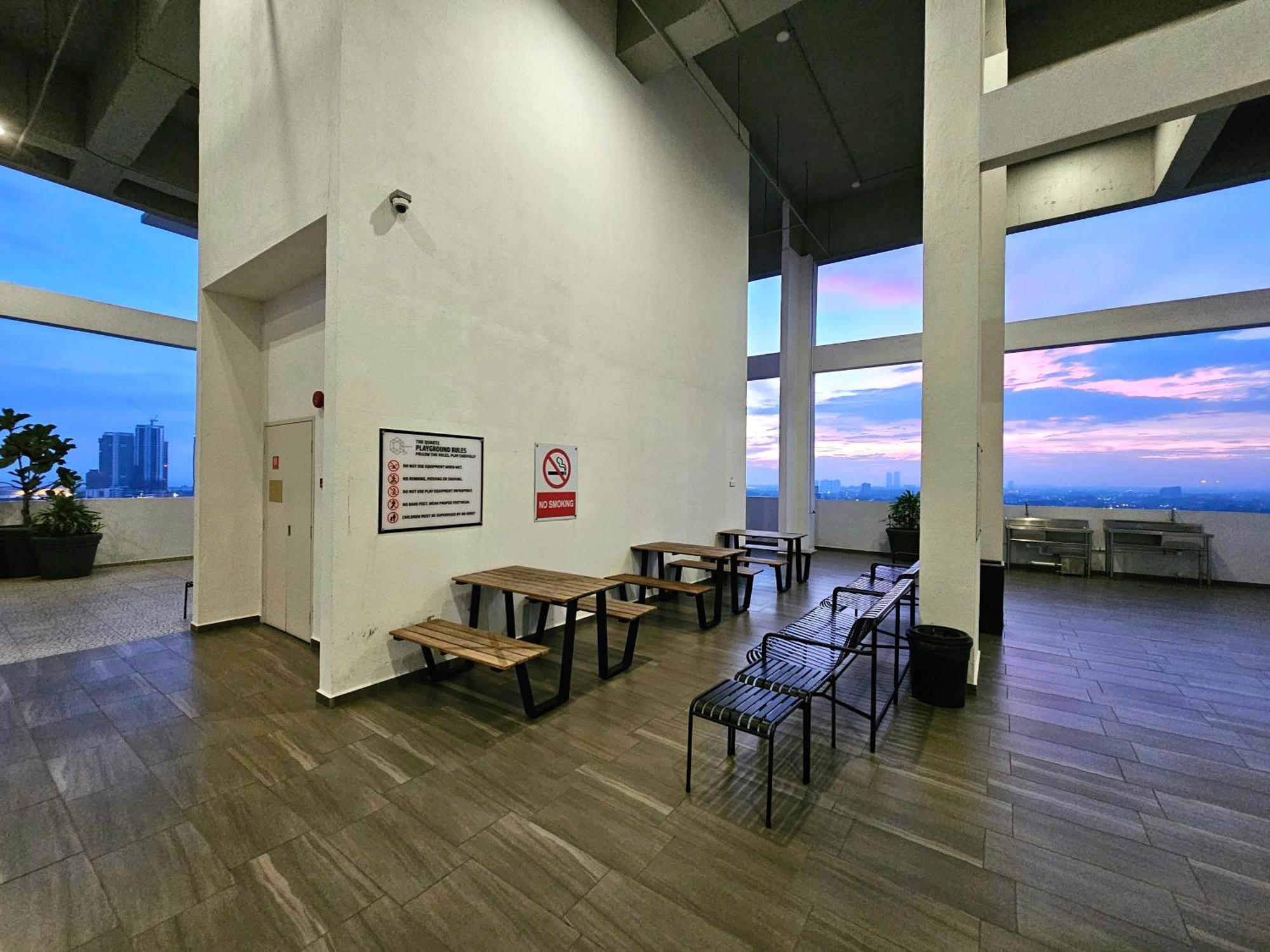 Quartz Residence - Melaka Экстерьер фото